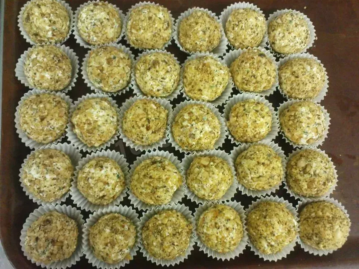 С грецким орехом 